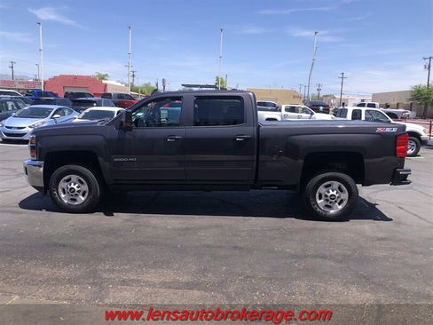 Used 2016 Chevrolet Silverado 2500 LT w/ LT Convenience Package AWD/4WD image 5