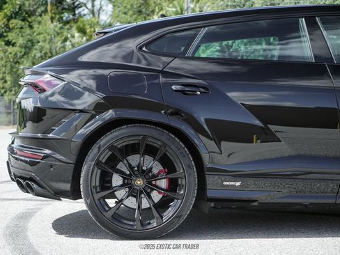 Used 2024 Lamborghini Urus S AWD/4WD image 10