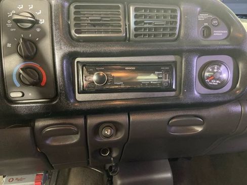 Used 2000 Dodge Ram 2500 Truck 4x4 Quad Cab image 19