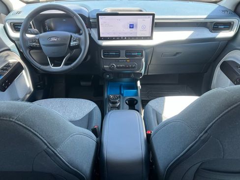 Used 2025 Ford Maverick XLT w/ XLT Luxury Package FWD image 23