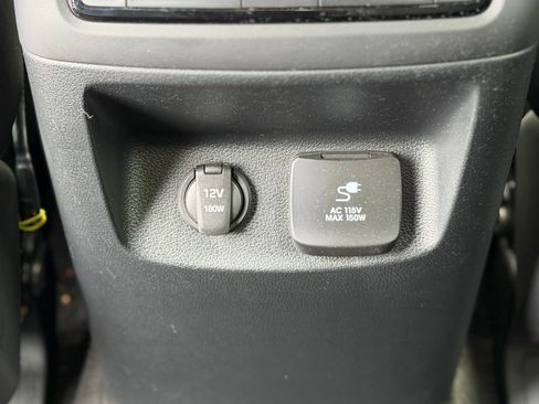 Used 2025 Hyundai Palisade Calligraphy image 15