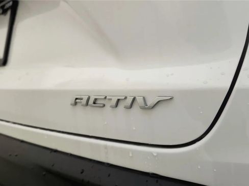 New 2026 Chevrolet Trax ACTIV w/ Sunroof Package image 36