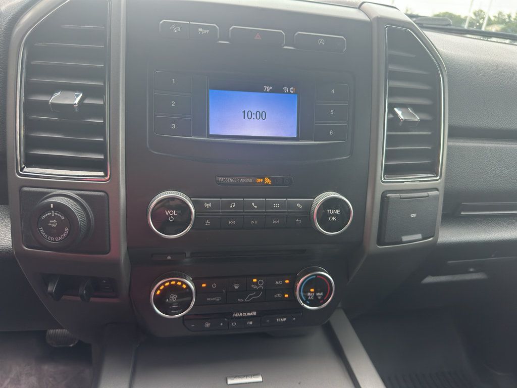 Used 2018 Ford Expedition XLT AWD/4WD image 11