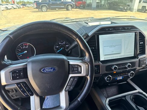 Used 2022 Ford F450 Platinum w/ FX4 Off-Road Package AWD/4WD image 26