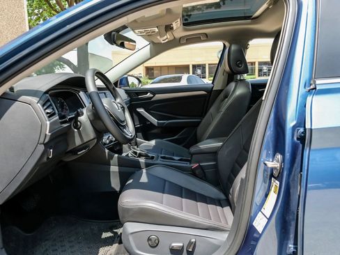 Used 2021 Volkswagen Jetta S FWD image 3
