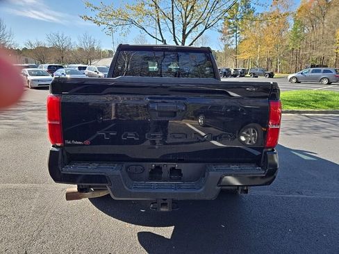Used 2025 Toyota Tacoma SR5 image 8