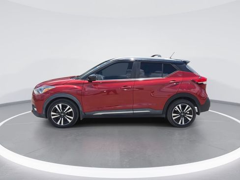 Used 2018 Nissan Kicks SR w/ Interior Electronics Package FWD image 5