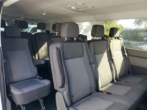 Used 2023 Ford Transit 350 XLT image 12