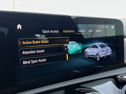 Used 2021 Mercedes-Benz CLA 250 CLA 250 image 62