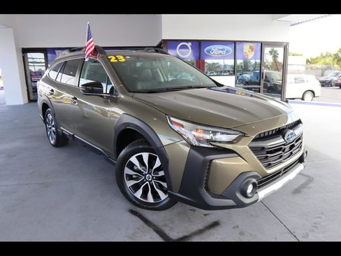Used 2023 Subaru Outback Limited image 1