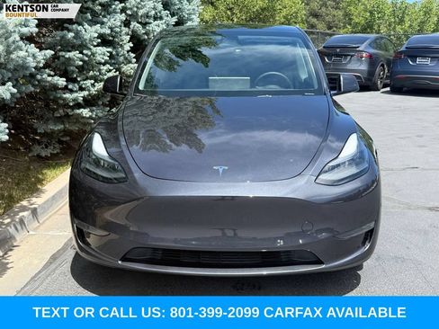 Used 2024 Tesla Model Y Long Range AWD/4WD image 2