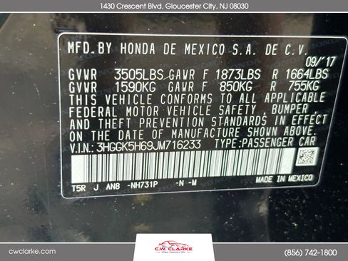 Used 2018 Honda Fit Sport image 31