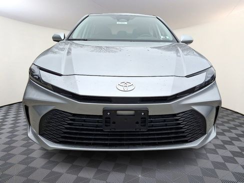 Used 2025 Toyota Camry LE FWD image 2