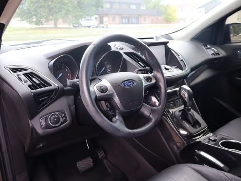 Used 2015 Ford Escape Titanium w/ Equipment Group 301A AWD/4WD image 15