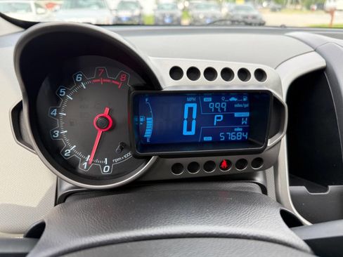 Used 2015 Chevrolet Sonic LT FWD image 23