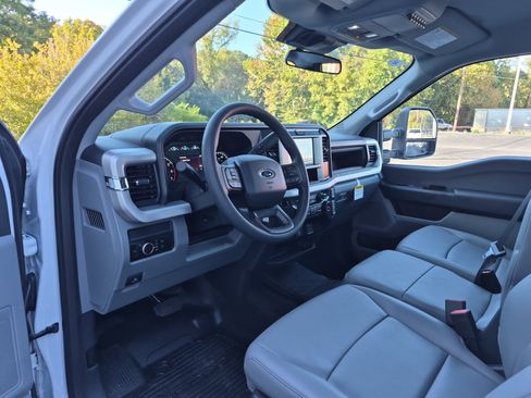 New 2026 Ford F250 XL image 15