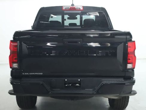 Used 2023 Chevrolet Colorado Z71 w/ Z71 Convenience Package 2 AWD/4WD image 42