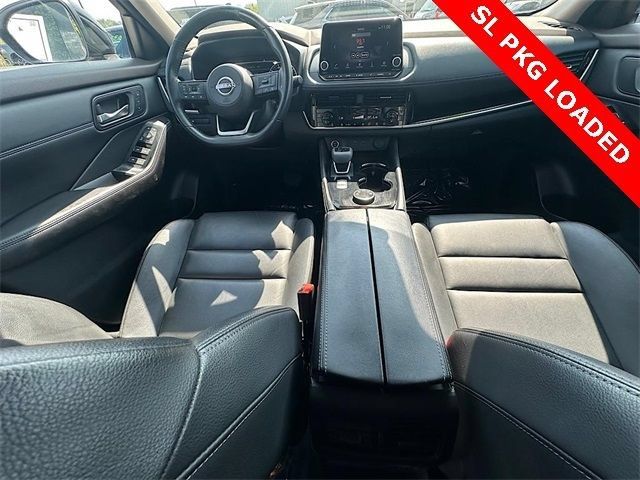 Used 2023 Nissan Rogue SL AWD/4WD image 18