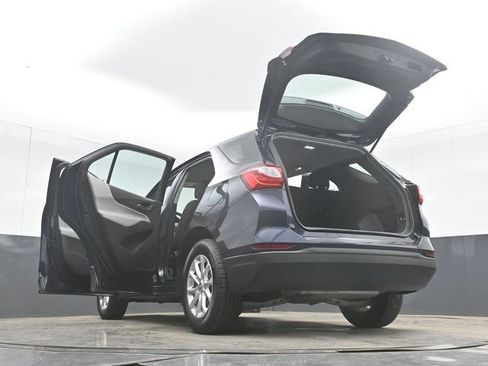 Used 2019 Chevrolet Equinox LS FWD image 51