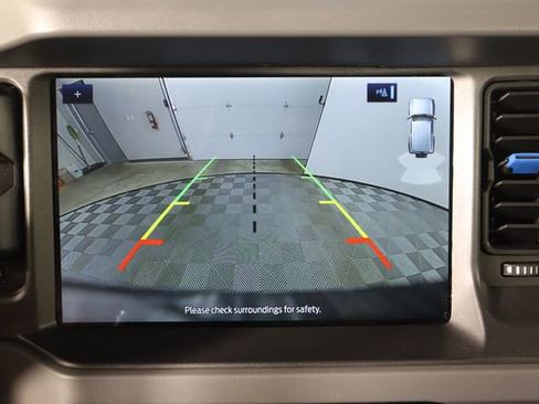 Certified 2024 Ford Bronco Black Diamond image 54