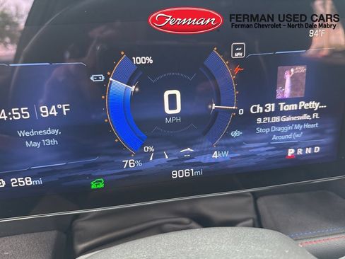 Used 2025 Chevrolet Blazer EV RS RWD image 9