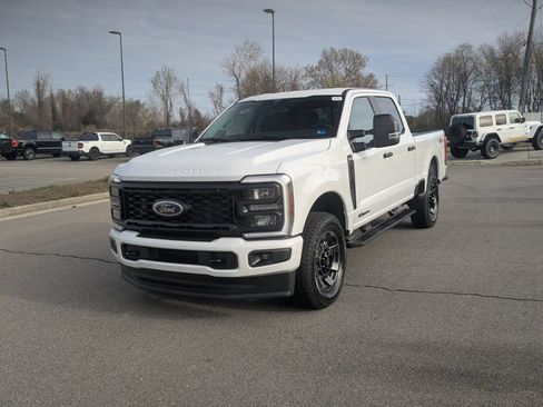 New 2026 Ford F250 XL w/ STX Appearance Package AWD/4WD image 7