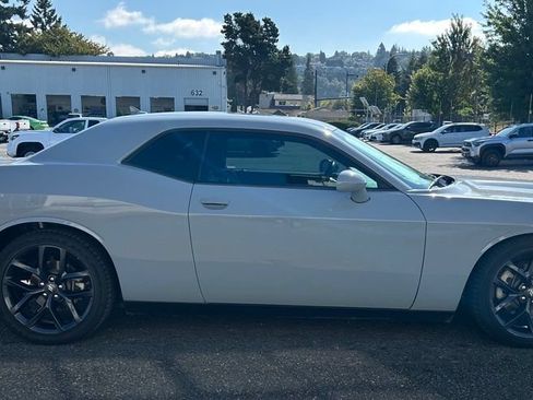 Used 2022 Dodge Challenger GT w/ Blacktop Package RWD image 4