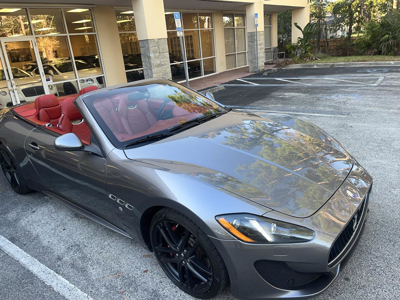 Used 2016 Maserati GranTurismo Sport RWD image 2