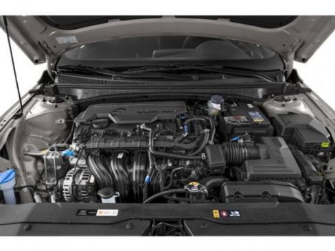 Used 2025 Hyundai Elantra Sport w/ Cargo Package FWD image 14