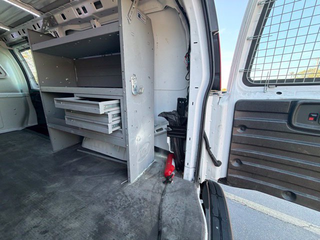 Used 2021 Chevrolet Express 2500 w/ Driver Convenience Package RWD image 24