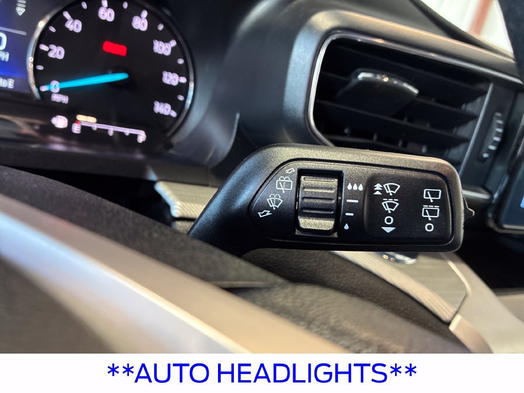 Certified 2021 Ford Explorer XLT w/ Equipment Group 202A RWD image 20