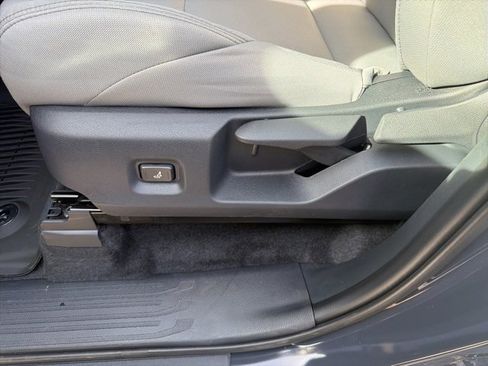 New 2025 Toyota Tacoma SR5 image 11