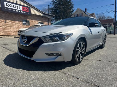 Used 2016 Nissan Maxima Platinum image 1