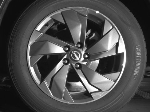 Used 2025 Nissan Rogue SV FWD image 14