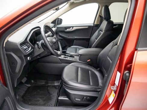 Used 2020 Ford Escape SEL image 23