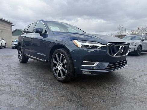 Used 2021 Volvo XC60 T5 Inscription w/ Advanced Package image 2