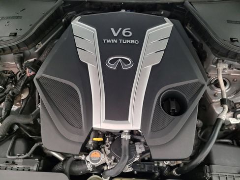 Used 2018 INFINITI Q50 Luxe RWD image 30