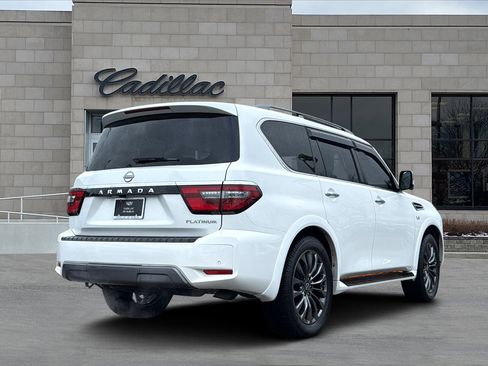 Used 2022 Nissan Armada Platinum image 3