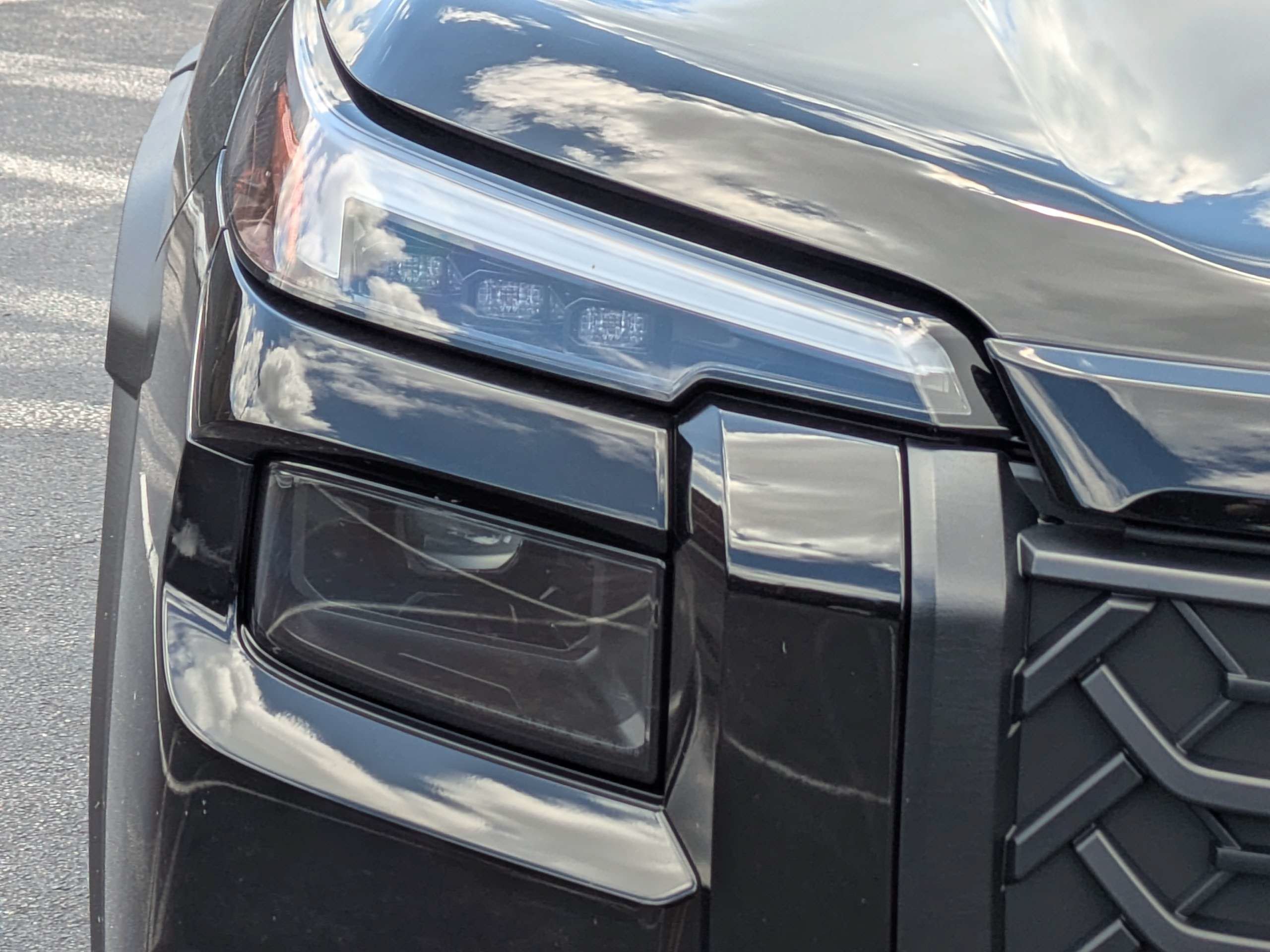 Certified 2026 Subaru Outback Premium AWD/4WD image 10