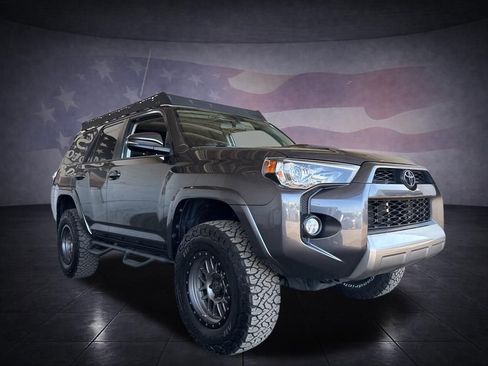 Used 2019 Toyota 4Runner TRD Off-Road Premium AWD/4WD image 7