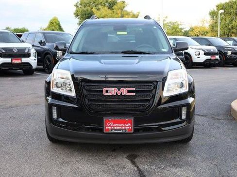 Used 2017 GMC Terrain SLE w/ Nightfall Package FWD image 4