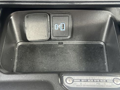 Certified 2023 Ford Bronco Black Diamond image 10