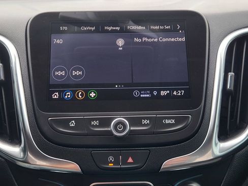 Used 2024 Chevrolet Equinox LT FWD image 21