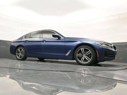 Used 2022 BMW 530i xDrive w/ Convenience Package image 20