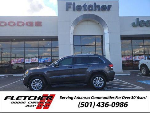 Certified 2021 Jeep Grand Cherokee Laredo AWD/4WD image 1