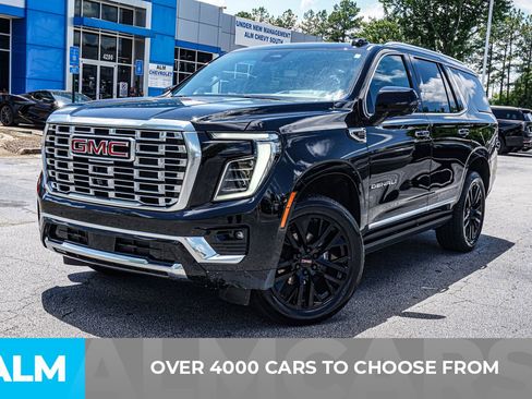 Used 2026 GMC Yukon Denali w/ Sun & Power Step Package AWD/4WD image 3