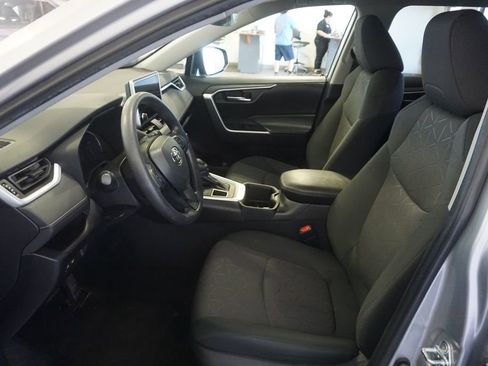 Certified 2023 Toyota RAV4 XLE AWD/4WD image 17
