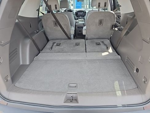 Used 2018 Chevrolet Traverse LT image 21