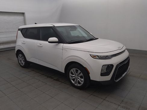 Used 2022 Kia Soul LX FWD image 11
