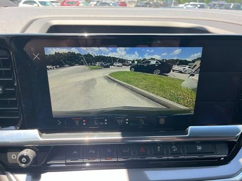 New 2026 Chevrolet Silverado 1500 High Country w/ Technology Package AWD/4WD image 32